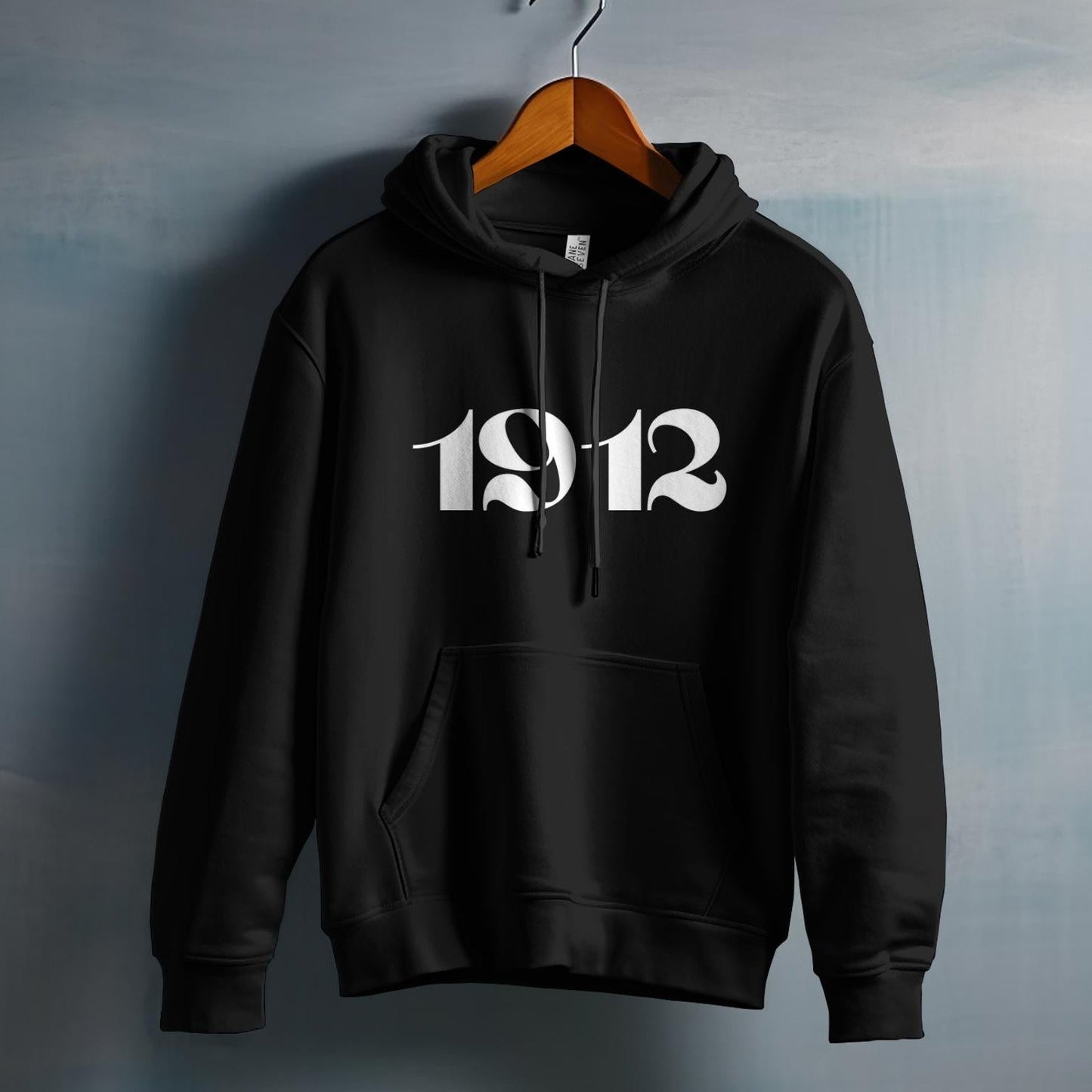 1912 W Hoodie